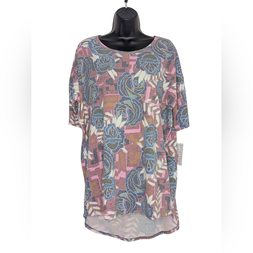 🆕 LuLaRoe Irma Patterned Top (S)
